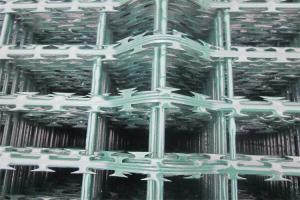 China Hot Dip Galvanized Concertina Razor Bladed Barbed Wire Mesh Fences For Market wholesale
