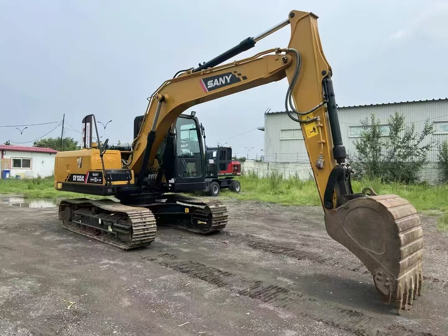 13ton Middle Used Sany Excavators Backhoe Excavators Sany Sy135 13500kg Crawler Machinery