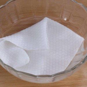 China Customizable 260mm 68gsm Polyester Spunlace Fabrics wholesale