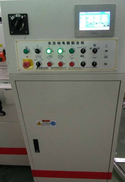 Leading Edge Feeder Automatic Flute Laminator Machine 29KW DX-2100