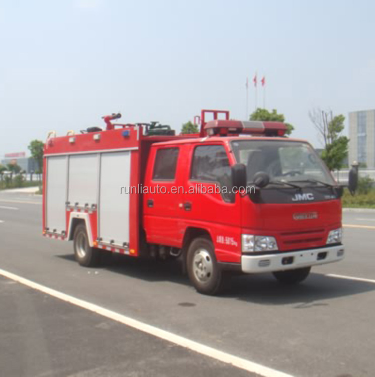 Double Row Fire Truck Airport Fire Truck Water Capacity Cannon