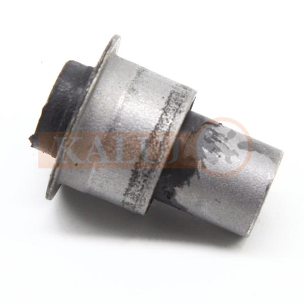 54525-AX002B Front Suspension Bushing Ni-ssan Cube Micra Tiida Livana NV200
