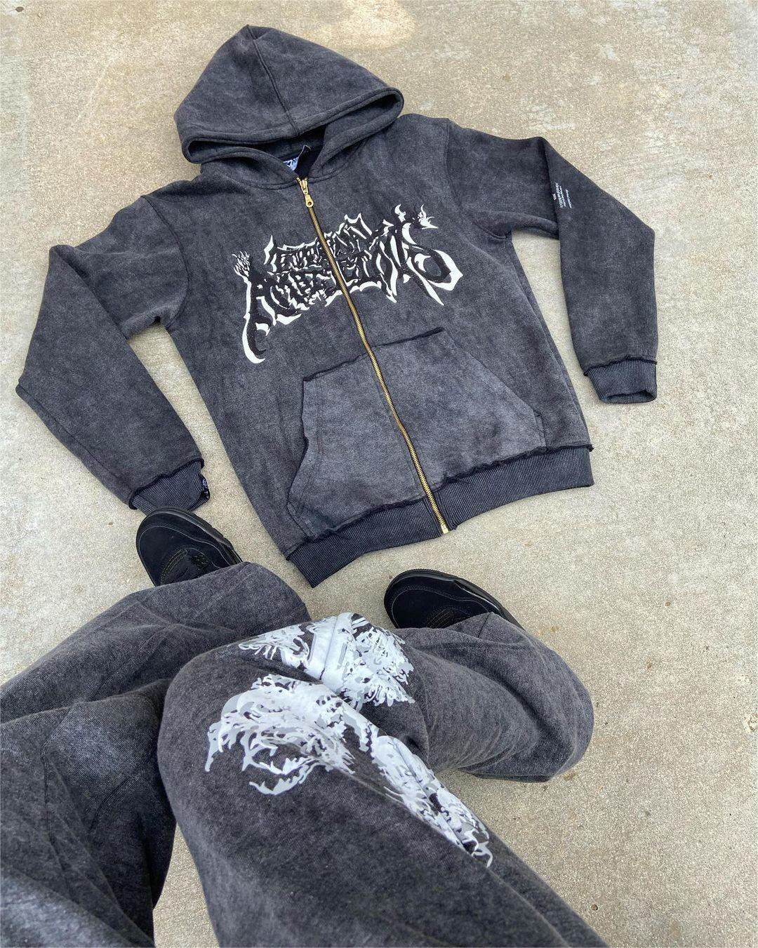 Customized Streetwear Zipper Zip Up Hoodies and Flared Sweatpants Set in Vintage Style