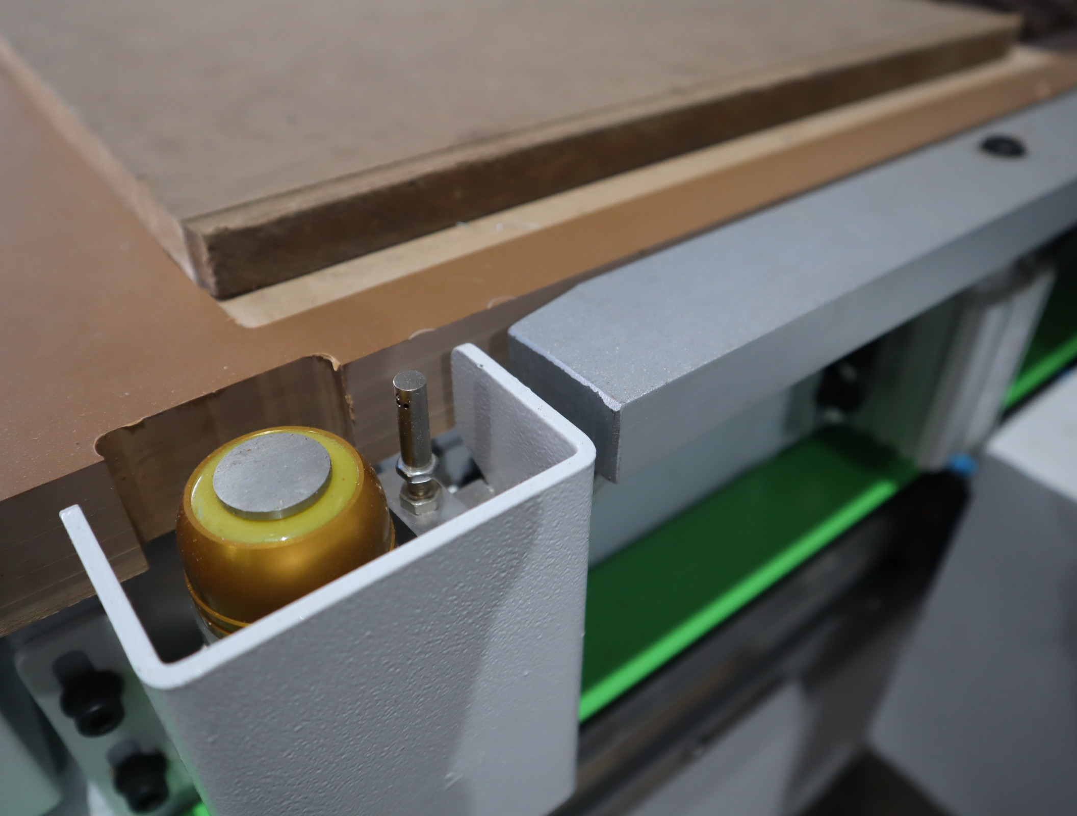 Wardrobe Woodworking Xyz CNC Panel Router 2 Spindle