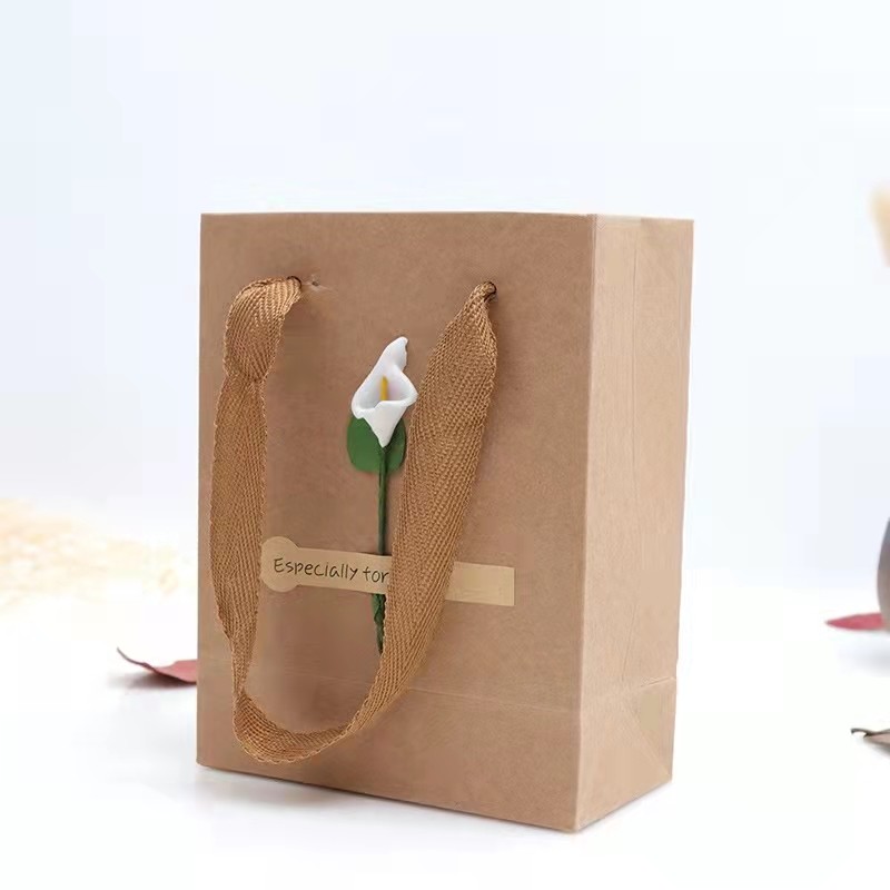 ISO 15x8x20cm Screen Printing Present Paper Bags With Flower