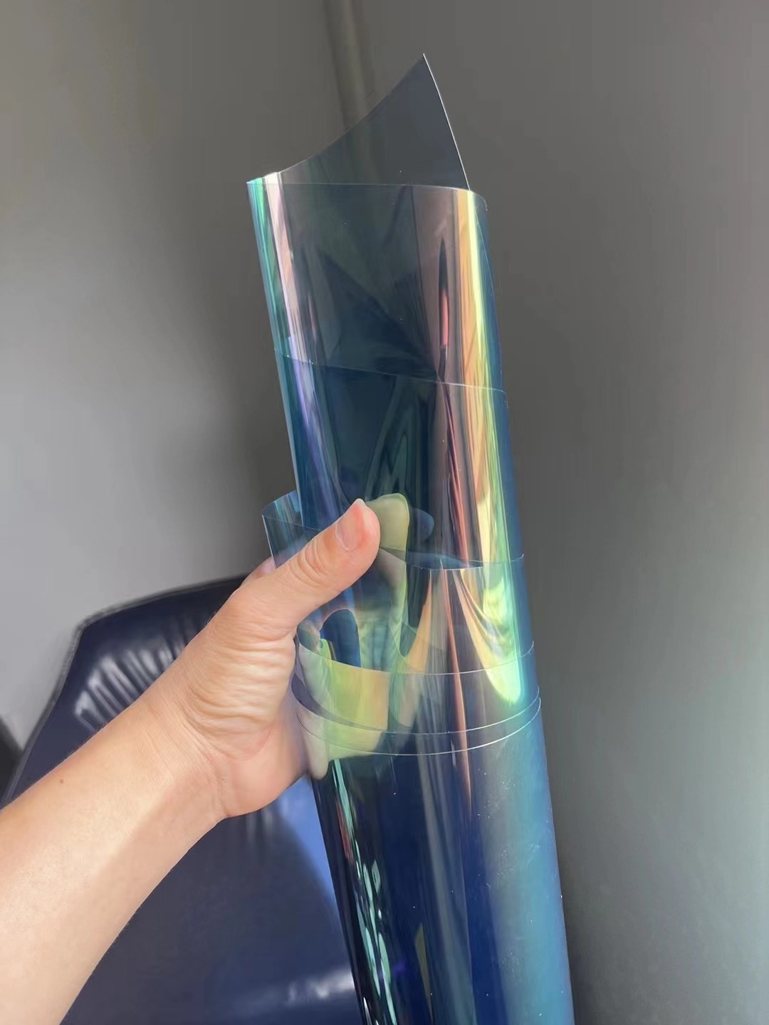 Customized Green Chameleon Window Tint 70% VLT Eye Care High Return Rate