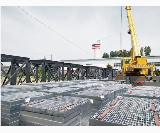 Heavy-Duty Galvanized Steel Stair Treads for Ultimate Safety