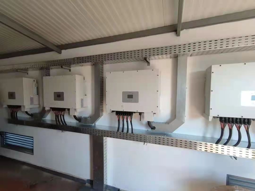 New energy photovoltaic 3 phase high low frequency 40kw solar hybrid inverter off grid hybrid inverter
