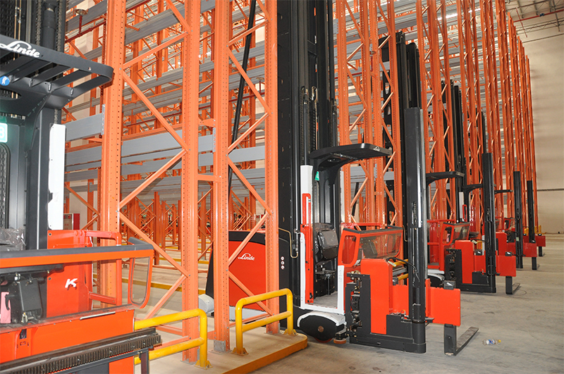 Warehouse Storage VNA Racks Warehouse Very Narrow Aisle Racking System