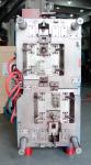 hot runner mold Polishing Custom Plastic Injection Molding In Automotive