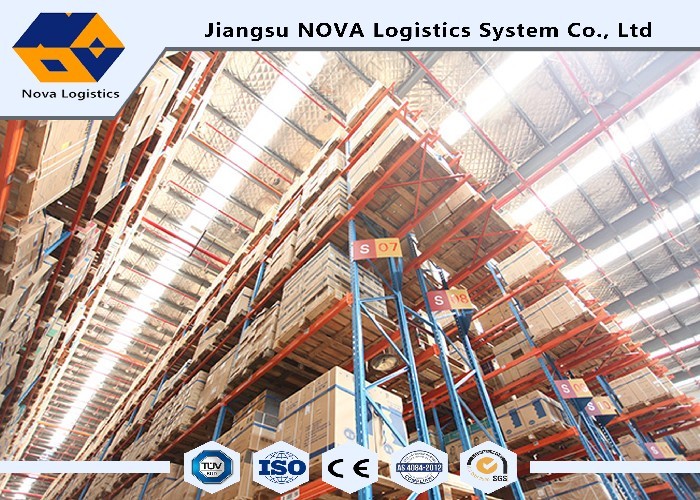 Warehouse Pallet Racking Systems With Narrow Aisle , Heavy Duty Storage Racks