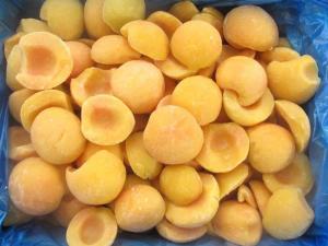 China IQF Apricot Halves, pitted, unpeeled, diameter 3 - 6 cm, uncalibrated wholesale