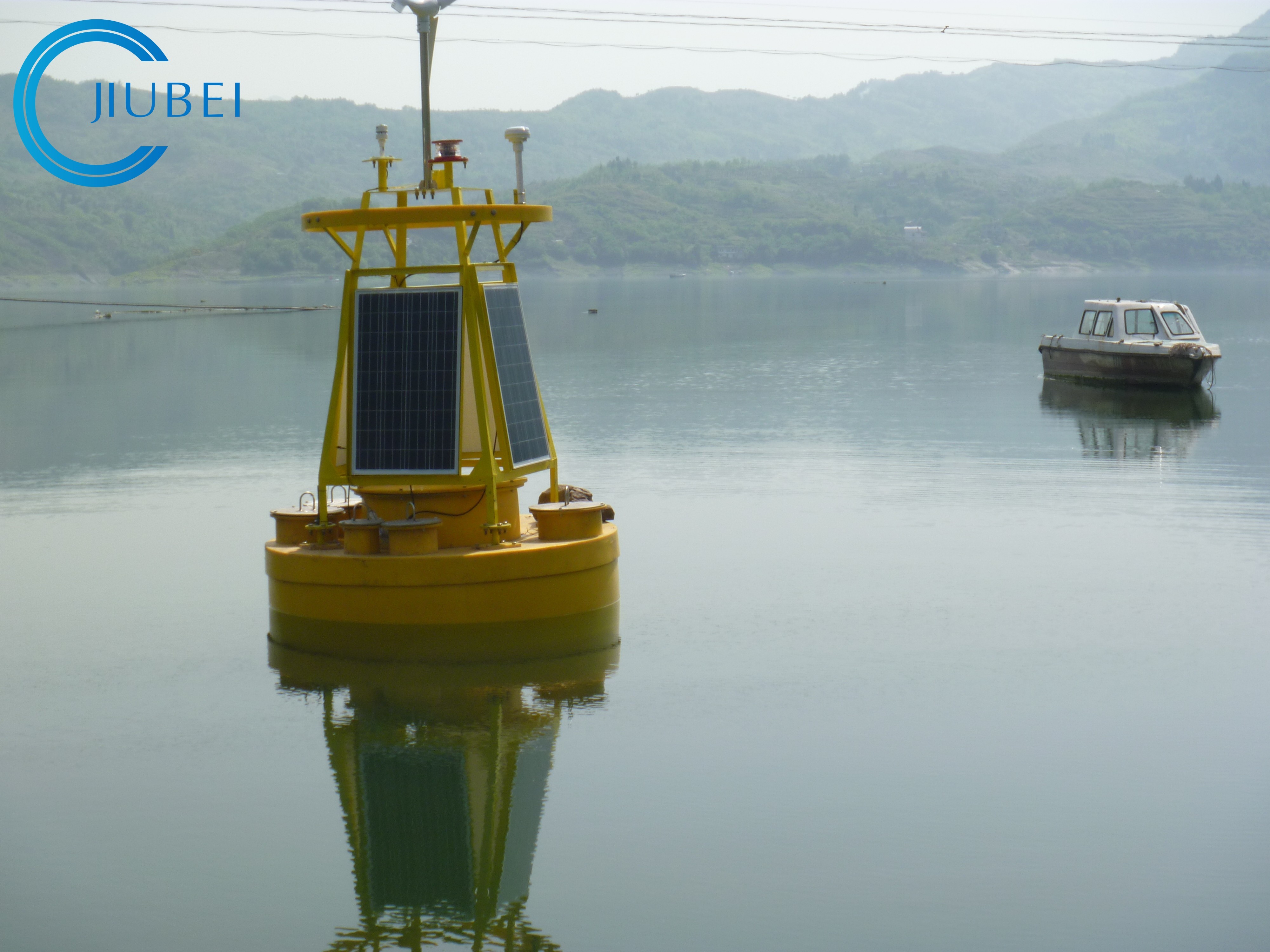 Yellow/Red/Green Polyethylene Buoy UV Resistant Weatherproof 1550mm Focal Plane Height Maintenance Free 800kg