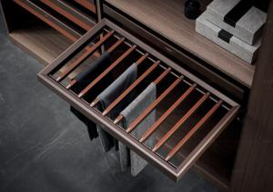 China Clothing Pants Hanger Wardrobe Accessories Storage Solutions Spice Rack wholesale