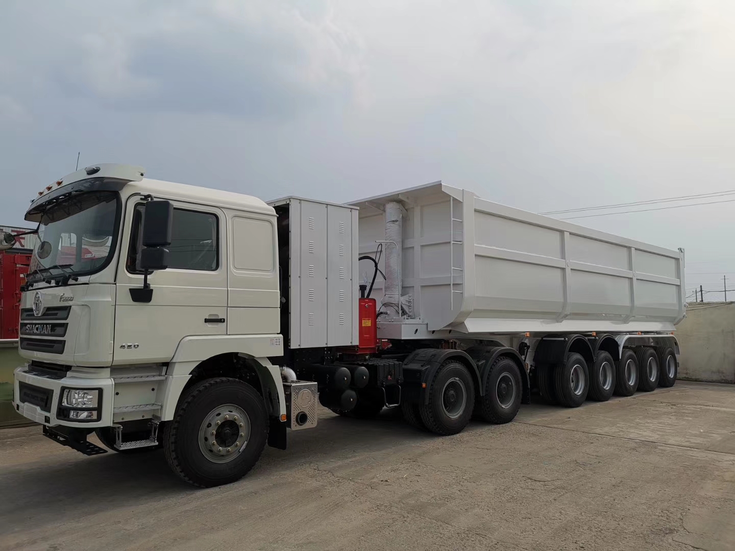 5 Axle rear tipper trailer for sale Burkina Faso