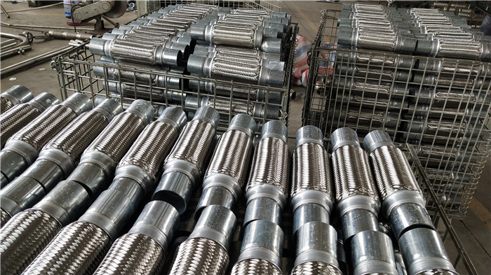 Car 201 / 304 Id51mm Stainless Steel Exhaust Flex Pipe Length 200mm
