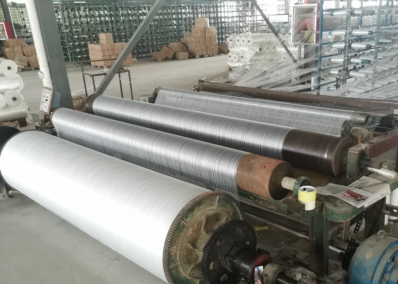 GGYZ-900/D 1450℃ 2.0x2.0 Mm Glass Fibre Mesh Fabric