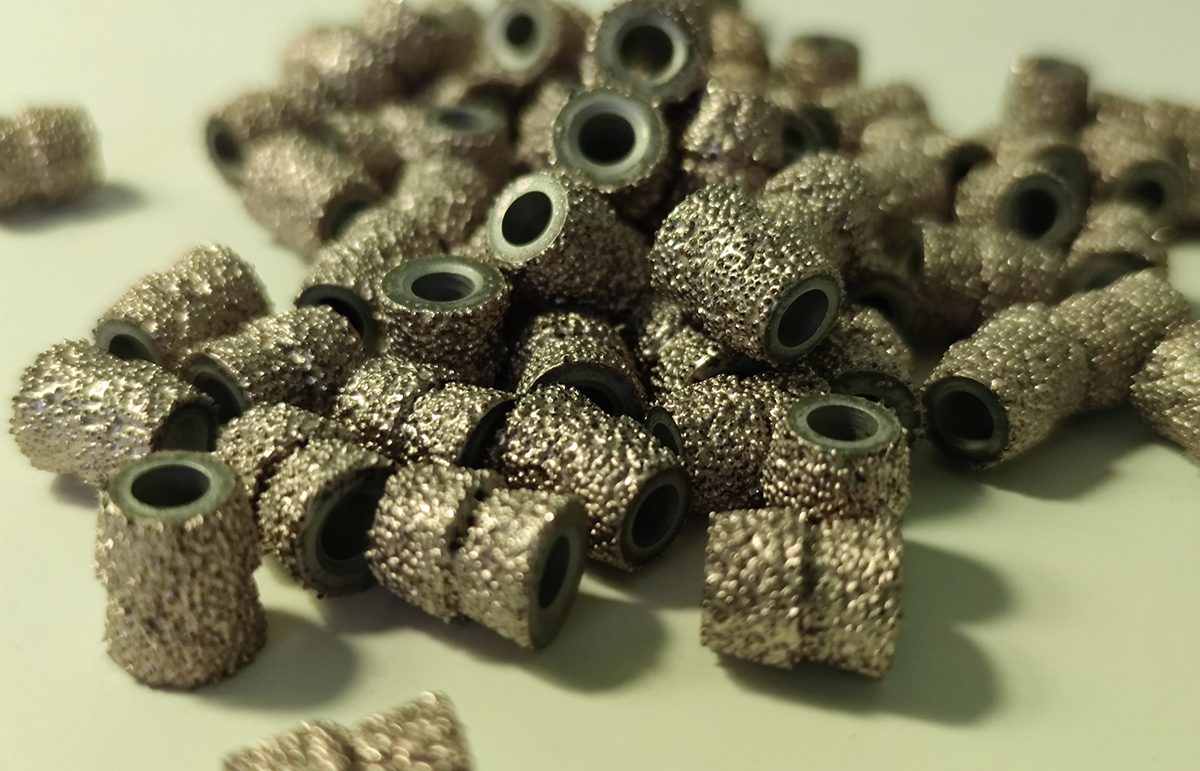 ODM Customized Support Sintered Diamond Wire Saw Beads for Granite Marble Stone Concrete