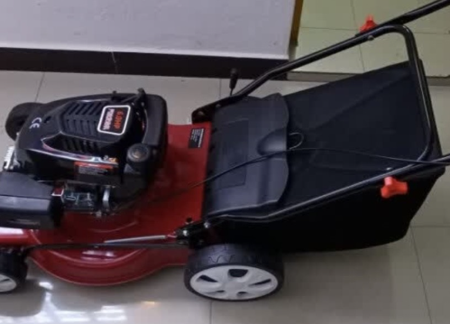 Precision Cutting Optimized Blade Systems Lawn Mower Machine Efficient Mulching Bagging