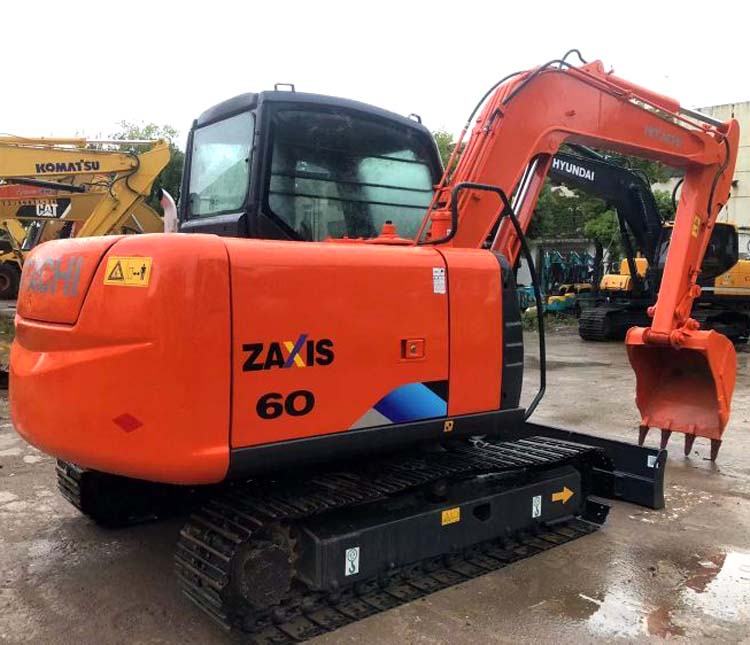 Doosan Engine Original Hydraulic Valve 6 Ton Mini Excavator for Construction Machinery in Korea