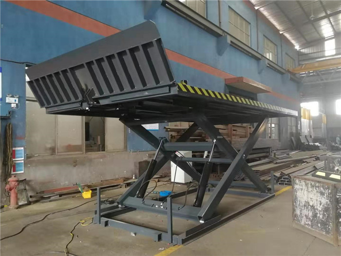 Hydraulic Loading Dock Lift 400mm Lip Container Dock Lifts For Manual Handling Equipment Loading/Unloading