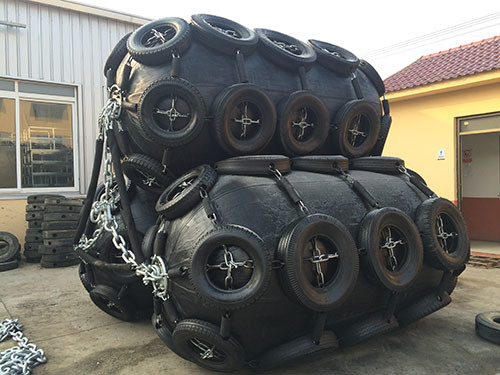 Pneumatic Ship Marine Dock Fenders Aircraft Tyre Rubber Boat Mooring Fenders 80KPa
