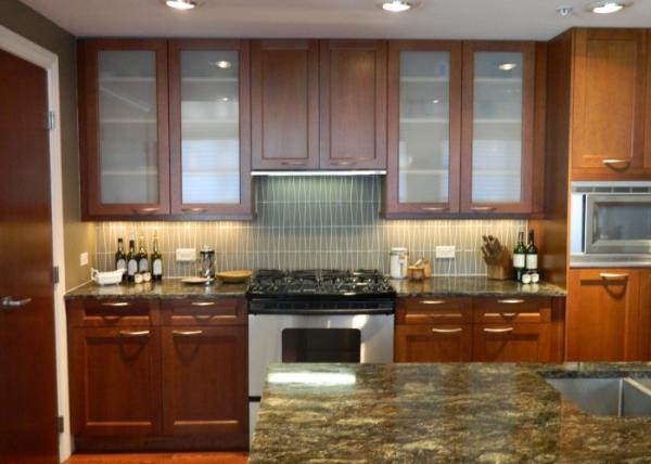 Ancient Solid Wood Kitchen Cabinets , Hanging Kitchen Wall Cabinets With Quartz