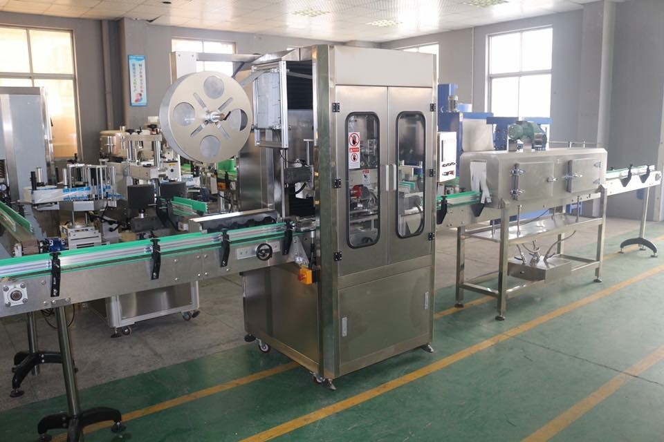 SUS316 8000BPH Spring Water Bottling Line ROAL Capping 120mm Bottle