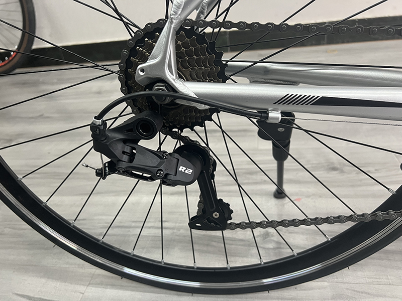 14 Speed Alloy Racing Bike Mountainbikes C Brake Road Bicycle for Man 700c Road Bike and 14kg Lightweight