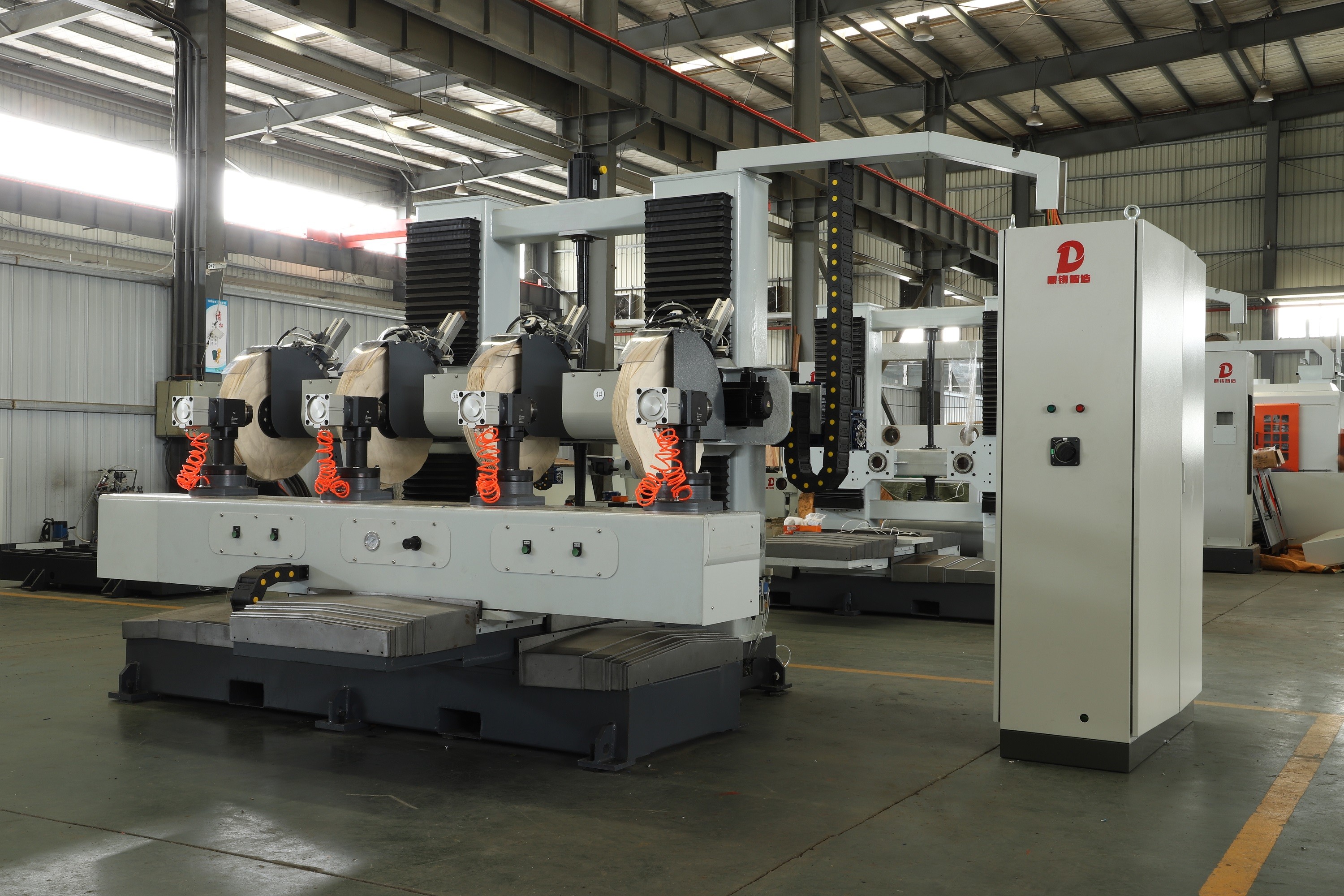 Automatic CNC Brass Tap Faucets Metal Polishing Machine 6 Axis