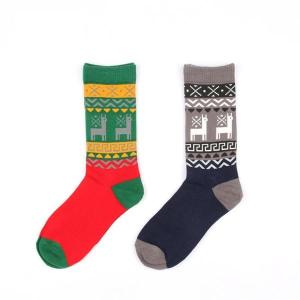 China Promotional classic christmas deer patterned design winter thick pure cotton dress socks wholesale