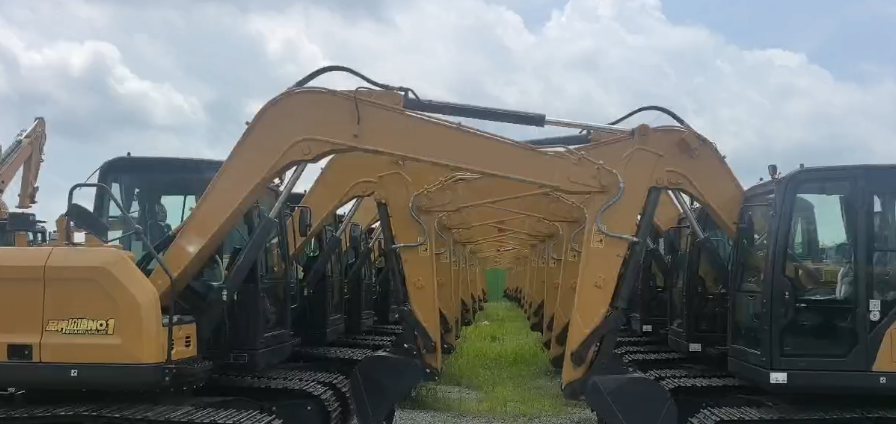 XE380GK hydraulic excavator with high efficiency and low fuel consumption