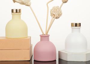 China Popular Round Pink White Glass Diffuser Bottle 50ml 7cm Height wholesale