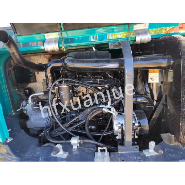 Digging Old Heavy Machinery Sunward SWE 80 Crawler Excavator 8T