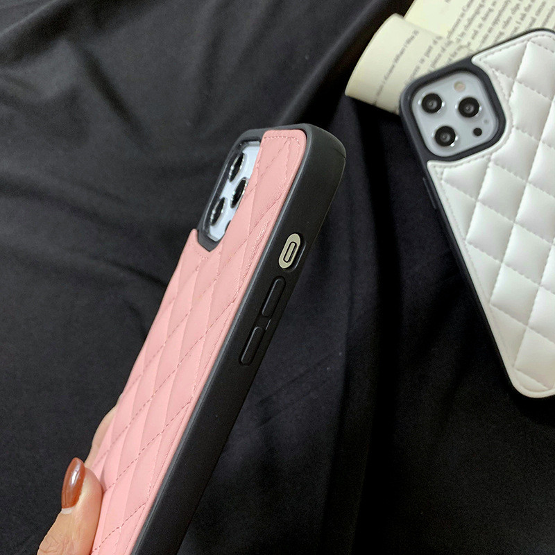 PU Leather Designer Cell Phone Cases Stitched Grill Pattern Camera Protection