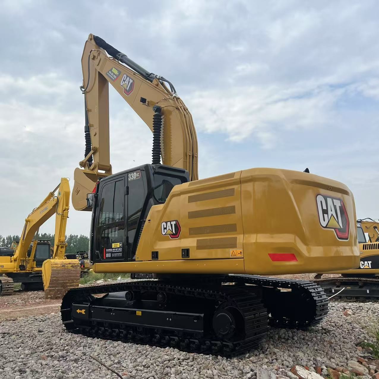 30 Ton Secondhand Excavator Cat 330 Heavy Equipment Original Import Digger