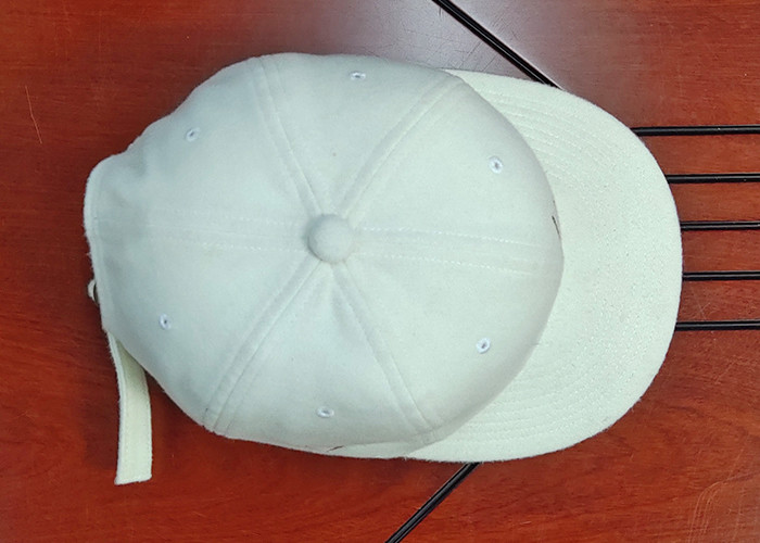 White Metal Sunday Buckle Velvet Sports Dad Hats / 6 Panel Hat