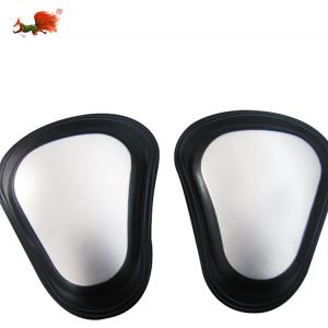 China Fashion Design Metal Shoulder Protectors for Protection and Style in Black wholesale