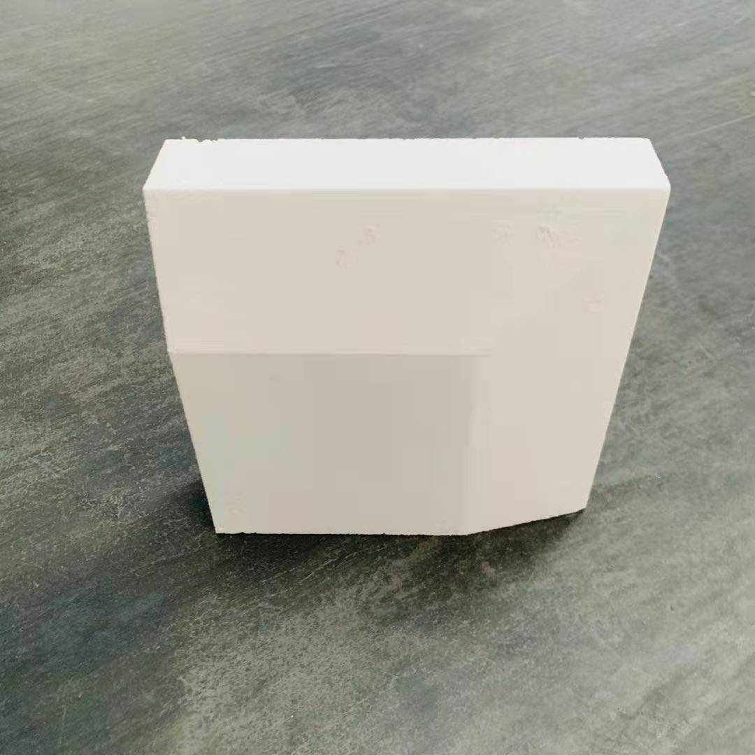 90% Alumina Content White Corundum Brick for Glass Furnace from Standard SiC Content