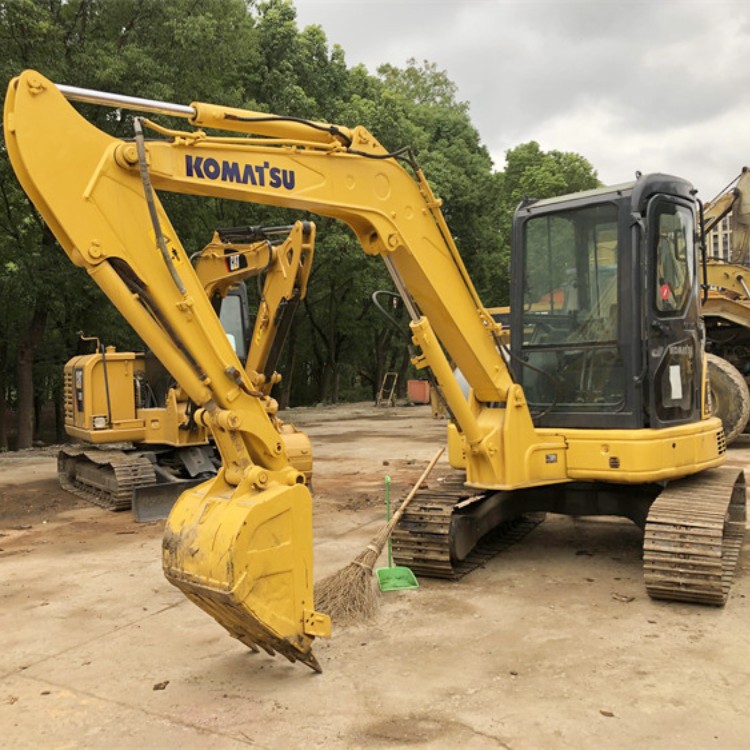 Komatsu PC 50MR-2 Excavator 5 Ton Original Hydraulic Pump Japan 2020 Year Second Hand