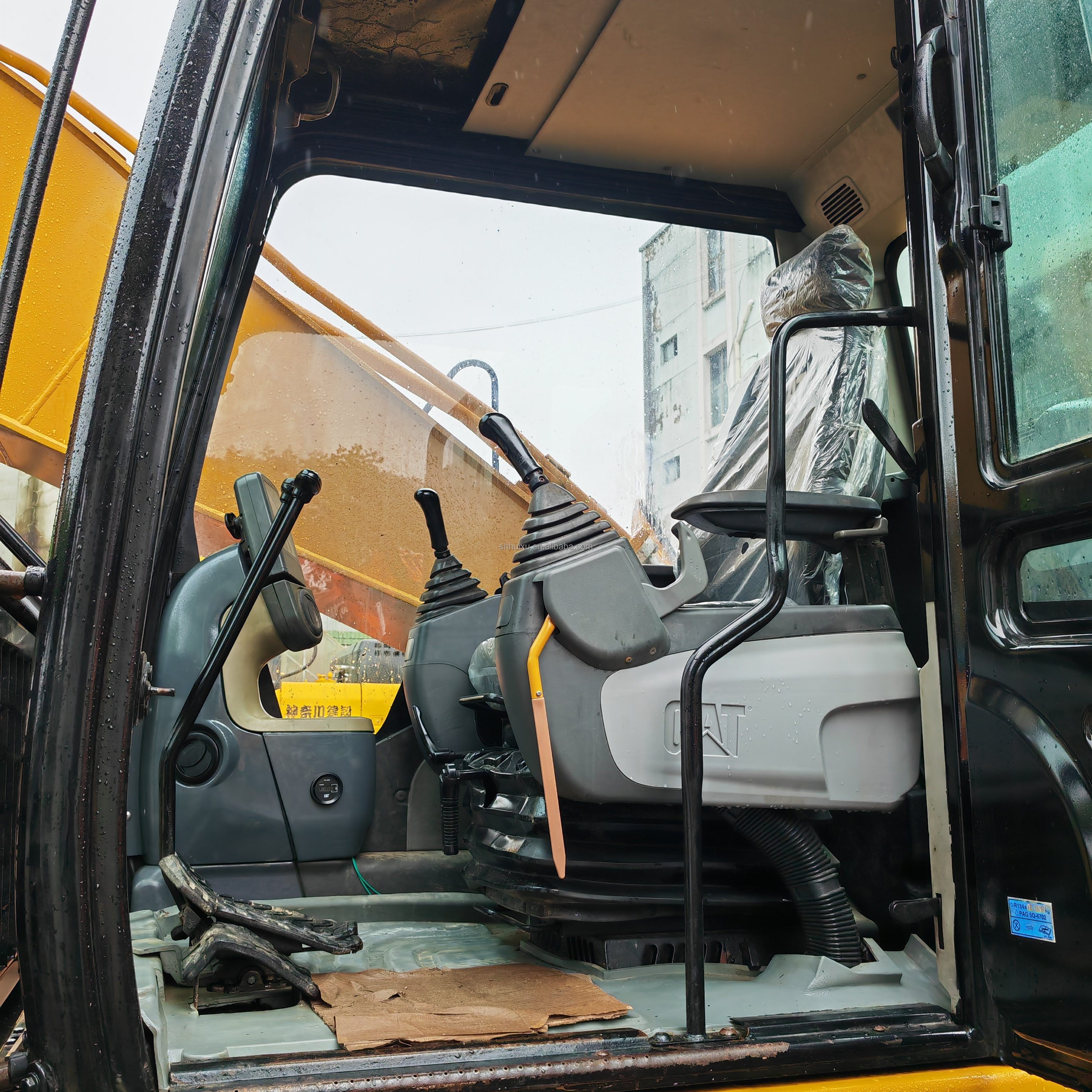 Used excavator Caterpillar CAT325DL 320DL 330D 308E 305.5E / secondhand japan excavator engine in good condition