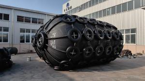 China Yokohama Rubber Pneumatic Fender With Tensile Strength Of ≥15MPa wholesale