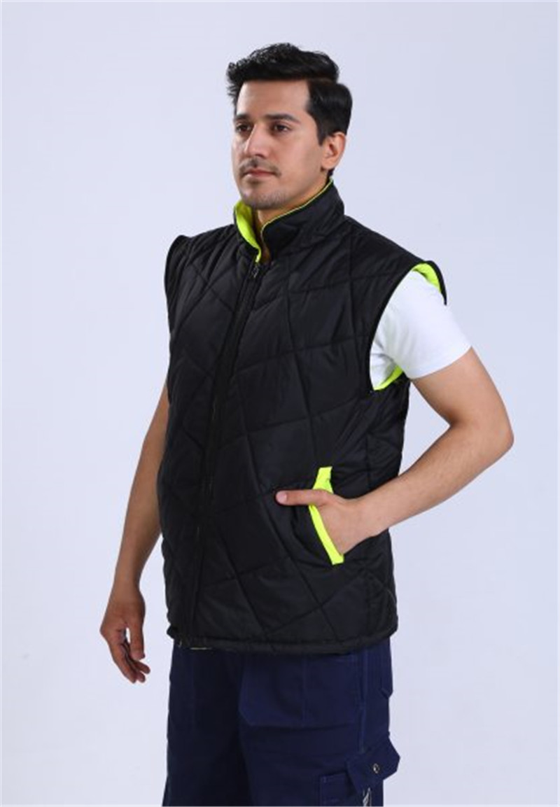 300D Oxford Multi Function Cold Weather Workwear 7 In 1 Hi Vis winter Softshell Jacket