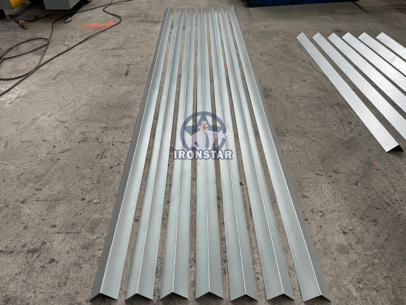 2024 Full-automatic high quality Angle and C channel 2 in 1 roll forming machine in Saudi Arabia