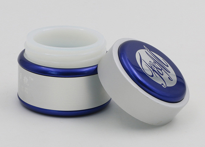 5g Green Frosted Cosmetic Jars , Recycled Glass Jars For Cosmetics Beauty Cream