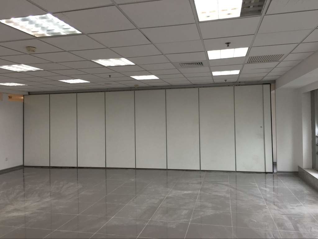Soundproof Wooden Movable Partition Walls / Folding Partition Wall Systems
