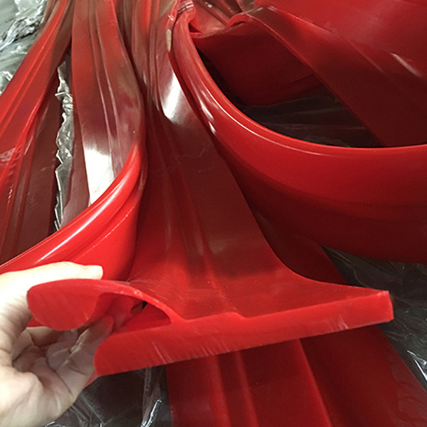 Casting Polyurethane Conveyor Belt Skirting PU Sealing Skirting