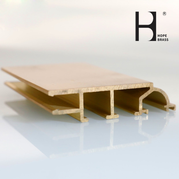 Fadeless Brass Door Frame , HPB58-3 Brass Casement Window Hardware
