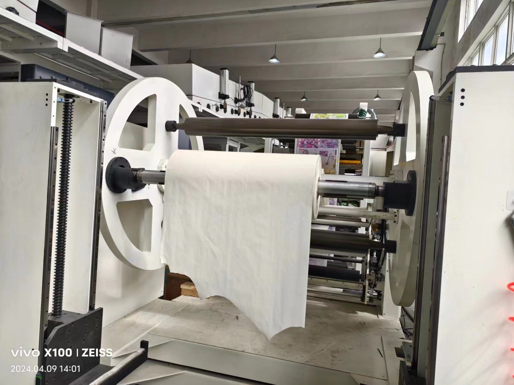 Energy Cascading Flexographic Printing Machine With Small Footprint And Low Energy Consumption