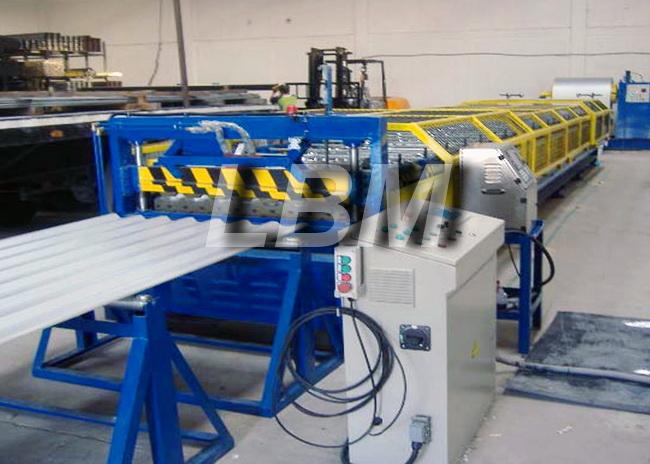YX - 12 - 65 - 850 new corrugated roof sheet roll forming machine plc system automatic type
